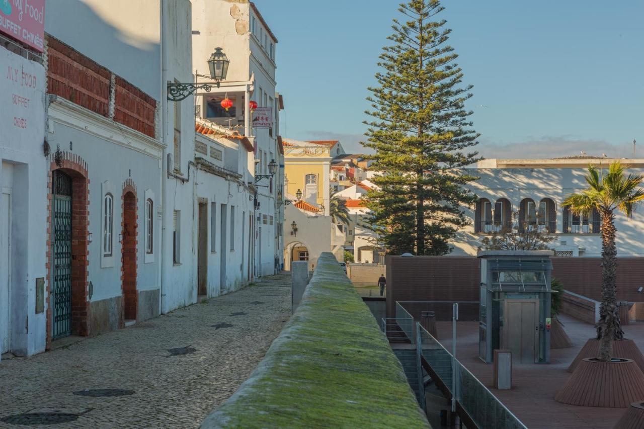 Romance & The City Lagos Bagian luar foto